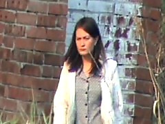 Real voyeur video of outdoor peeing girls