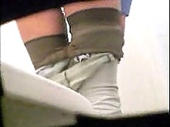 Spying after all pissers - from fat to skinny ones